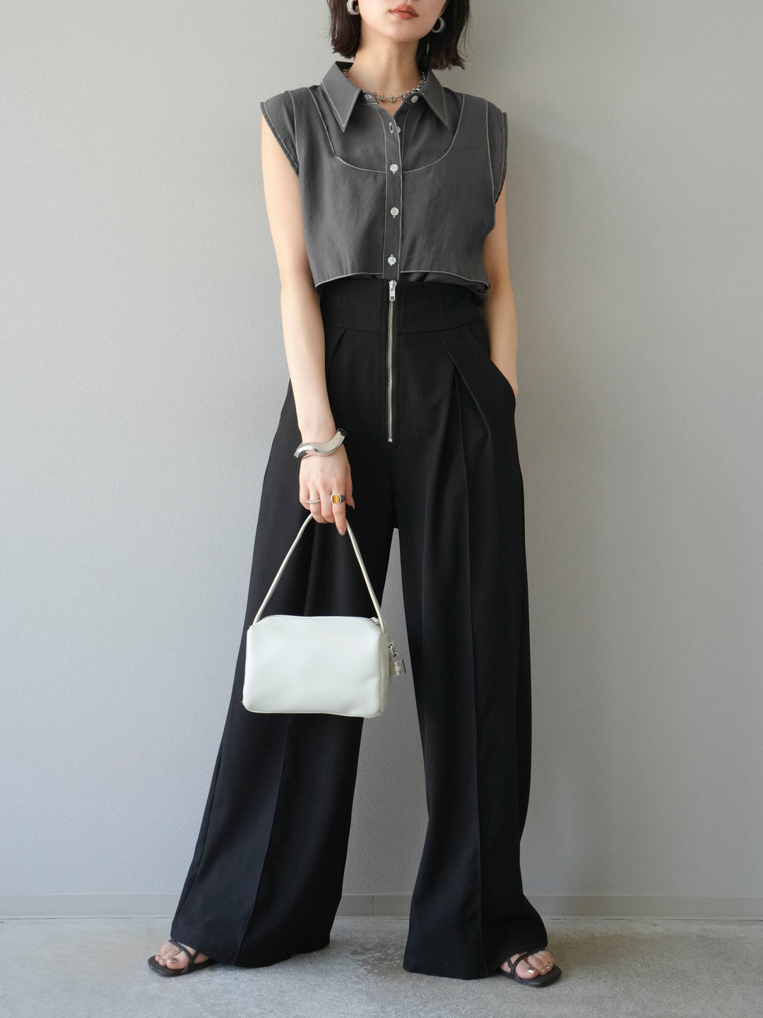 [預訂] 縫合透視多層設計襯衫/炭灰色