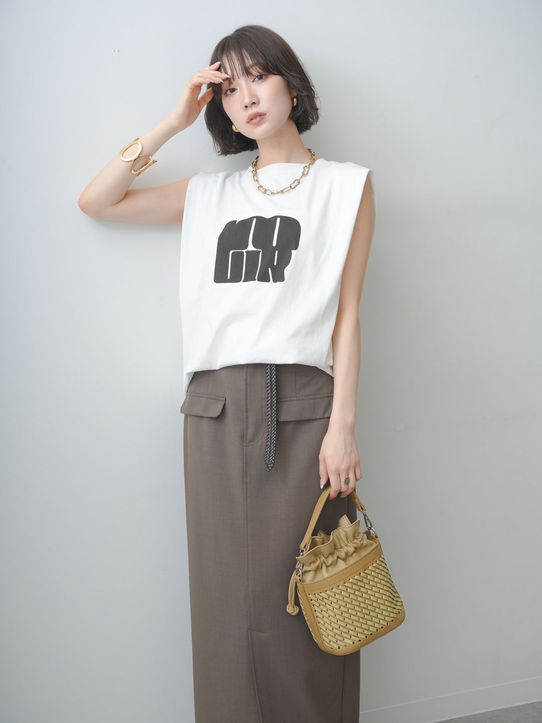 [予約]ショルダータックノースリーブオーバーTEE/off
