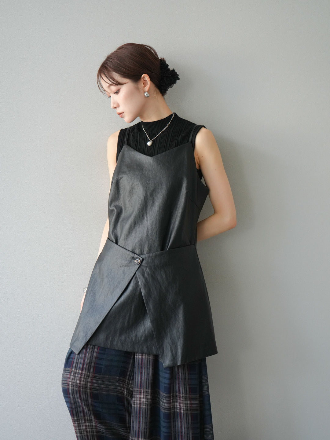 [予約]レイヤードレザーキャミソールチュニック/ブラック