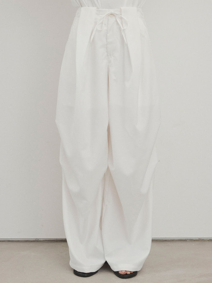 [預購] Design Loop 側邊褶褲/白色