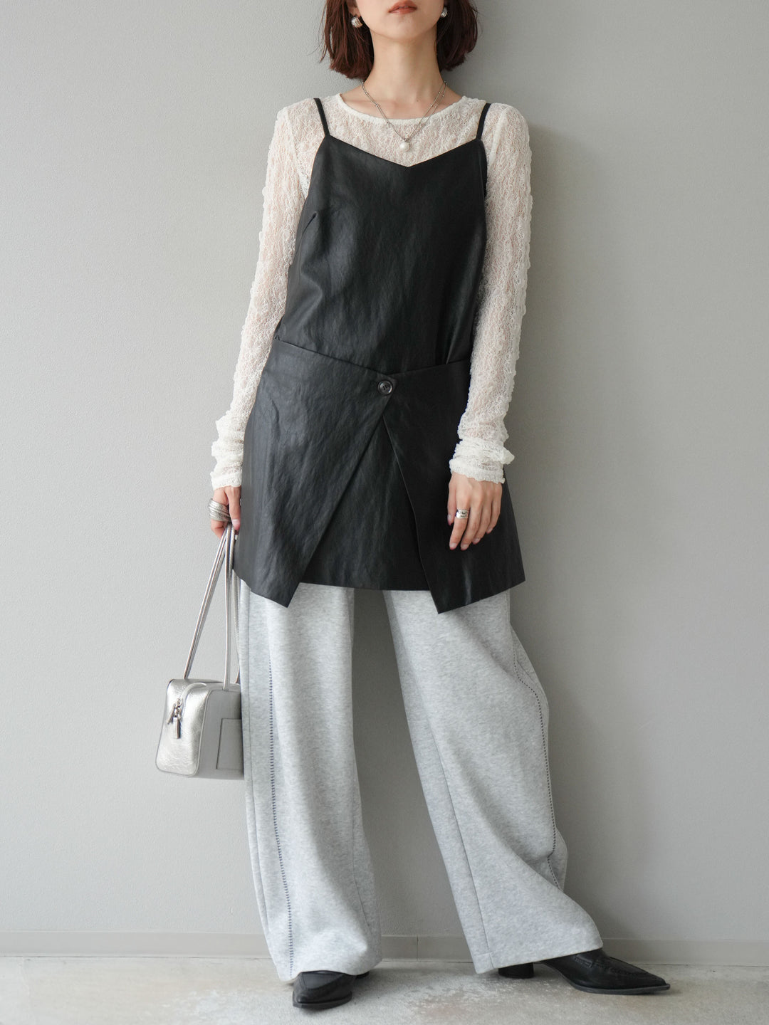 [予約]レイヤードレザーキャミソールチュニック/ブラック