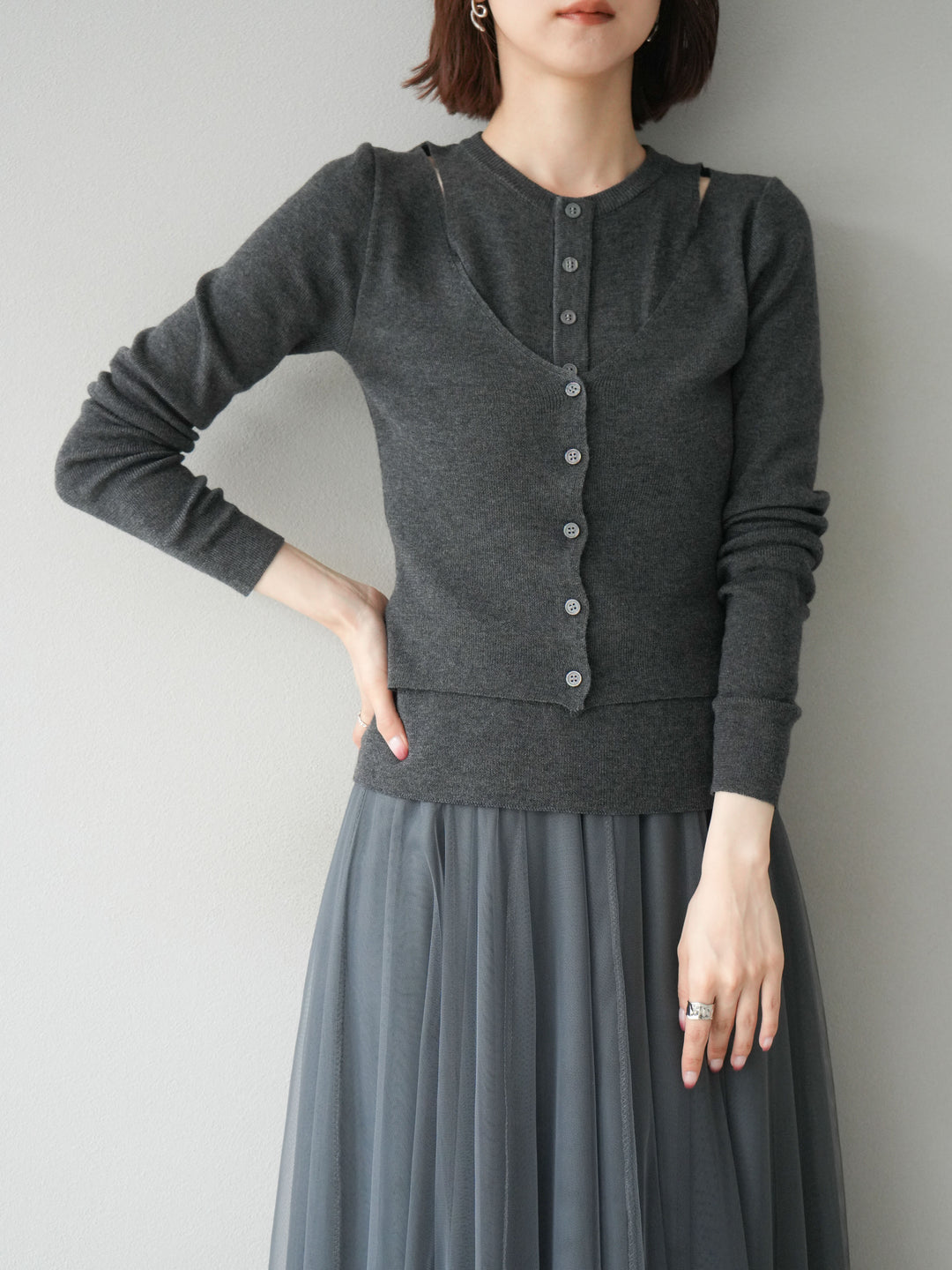 [予約]レイヤードデザインニットカーディガン/チャコール