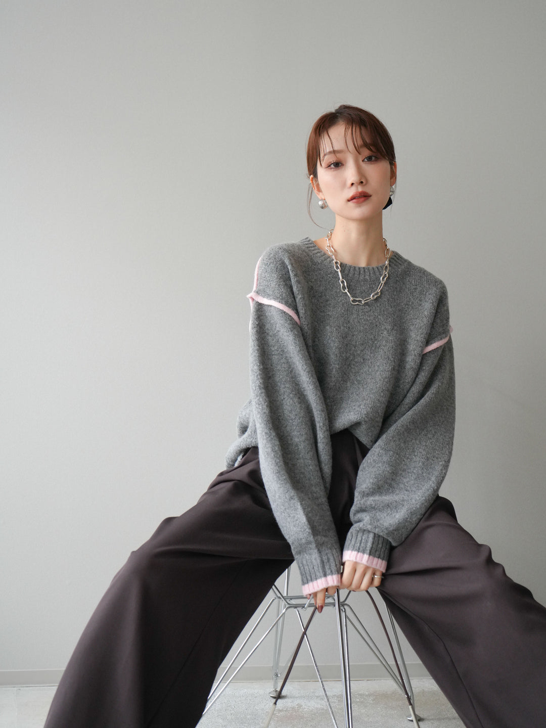 [予約]バイカラーパイピングニットプルオーバー/gray