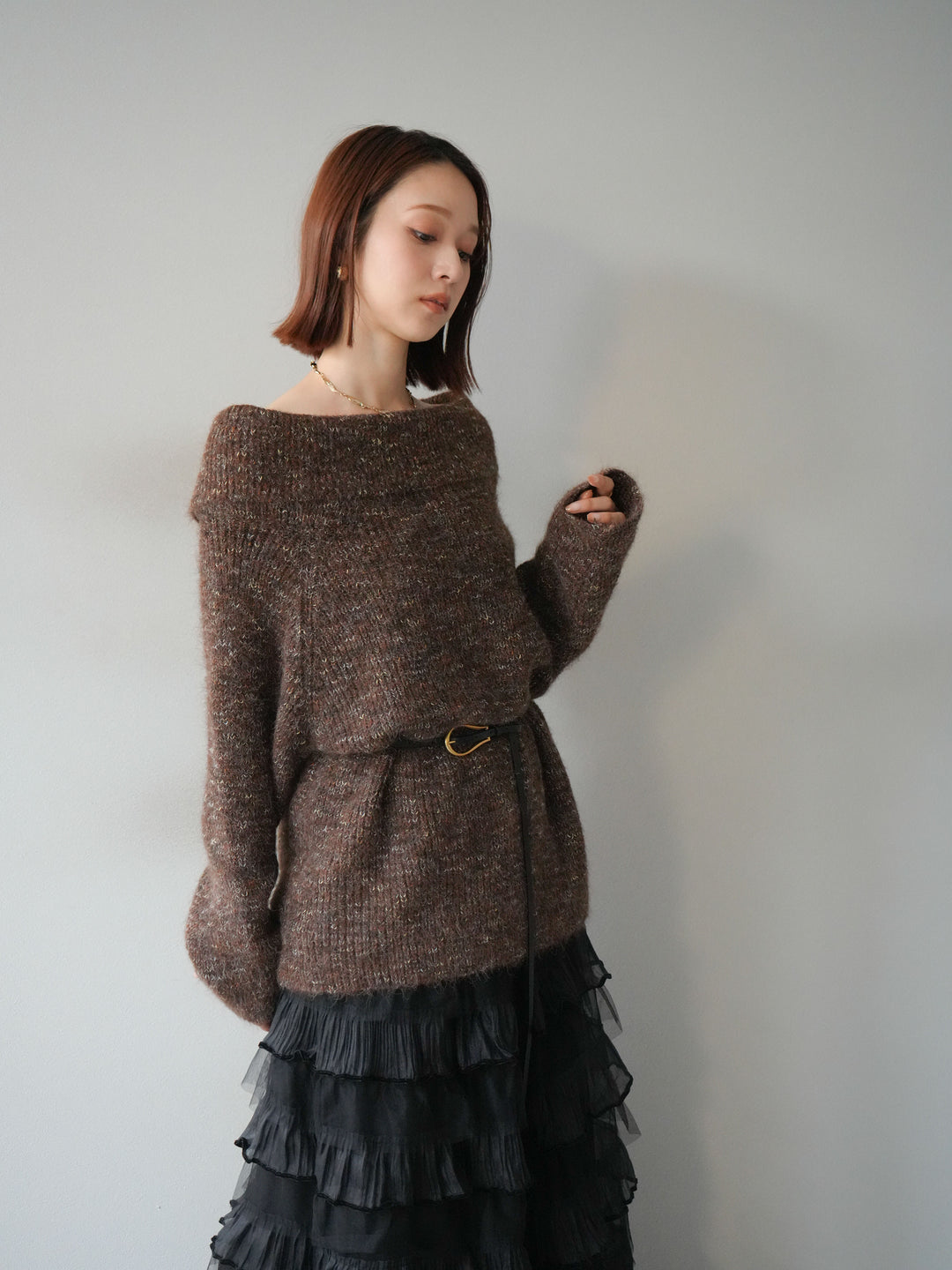 [予約]ミックスヤーンオフショルルーズニットプルオーバー/ブラウン