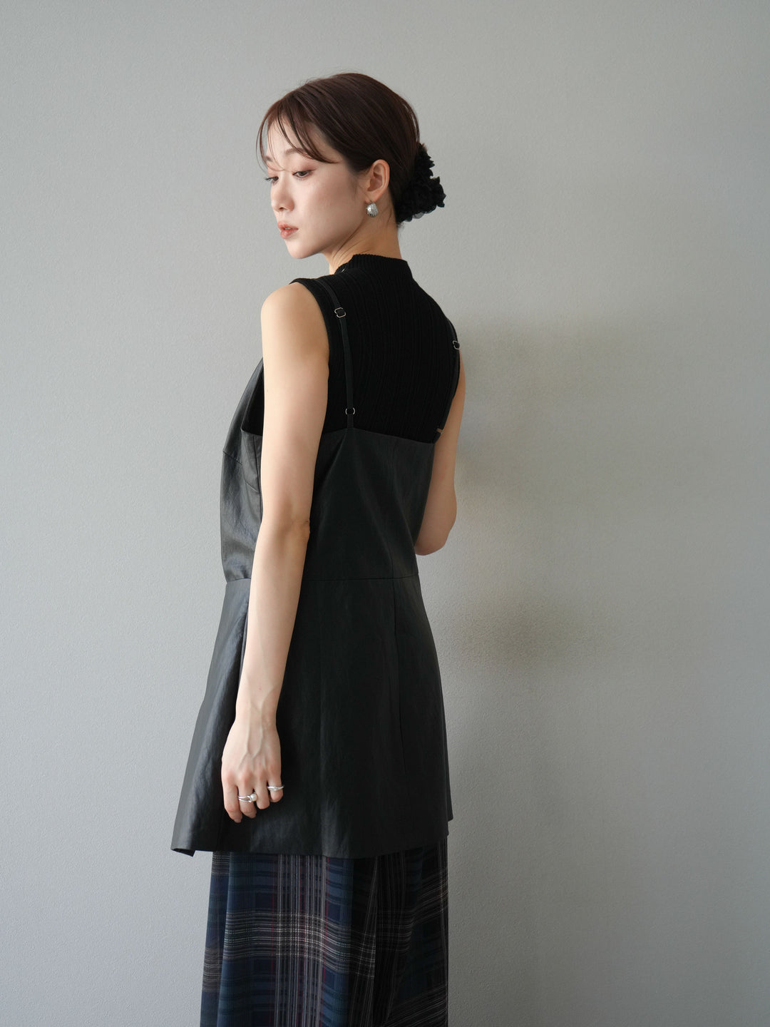 [予約]レイヤードレザーキャミソールチュニック/ブラック