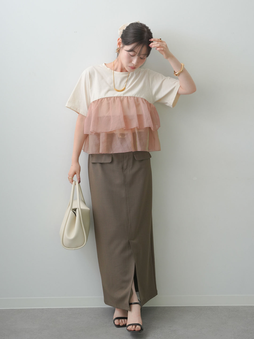 [SET]オーガンジーフリルドッキングTEE+クレープデシンフラップ付きストレートスカート(2set)