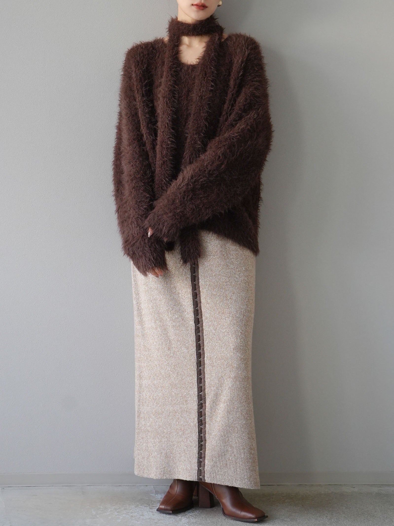 予約]ホックディティールマルチWAYニットスカート/アイボリー – Lumier