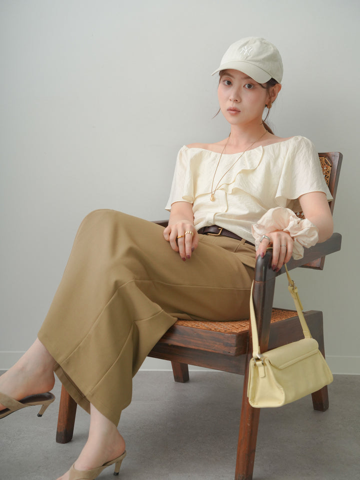[SET]ラッフルオフショルブラウス+クレープデシンフラップ付きストレートスカート(2set)