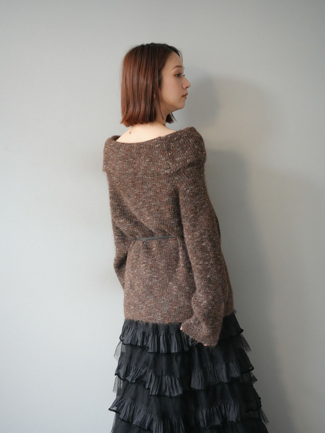 [予約]ミックスヤーンオフショルルーズニットプルオーバー/ブラウン