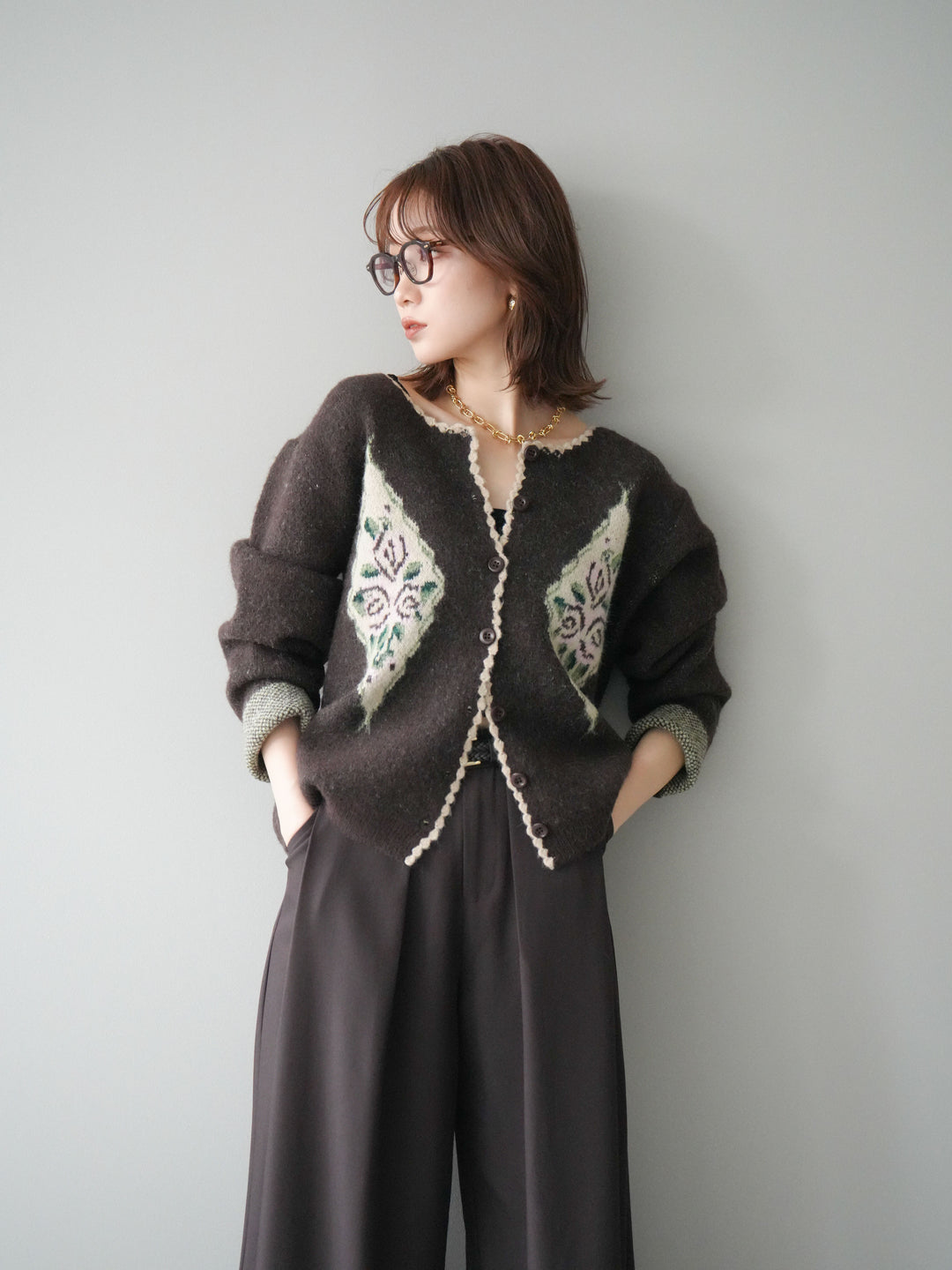 [予約]アンティークフラワージャガードニットカーディガン/brown