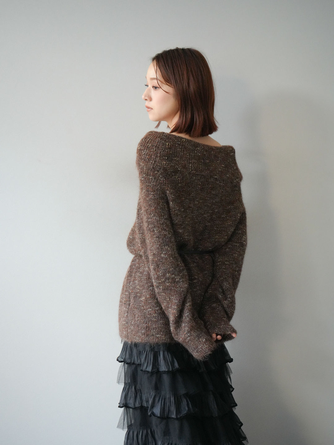 [予約]ミックスヤーンオフショルルーズニットプルオーバー/ブラウン
