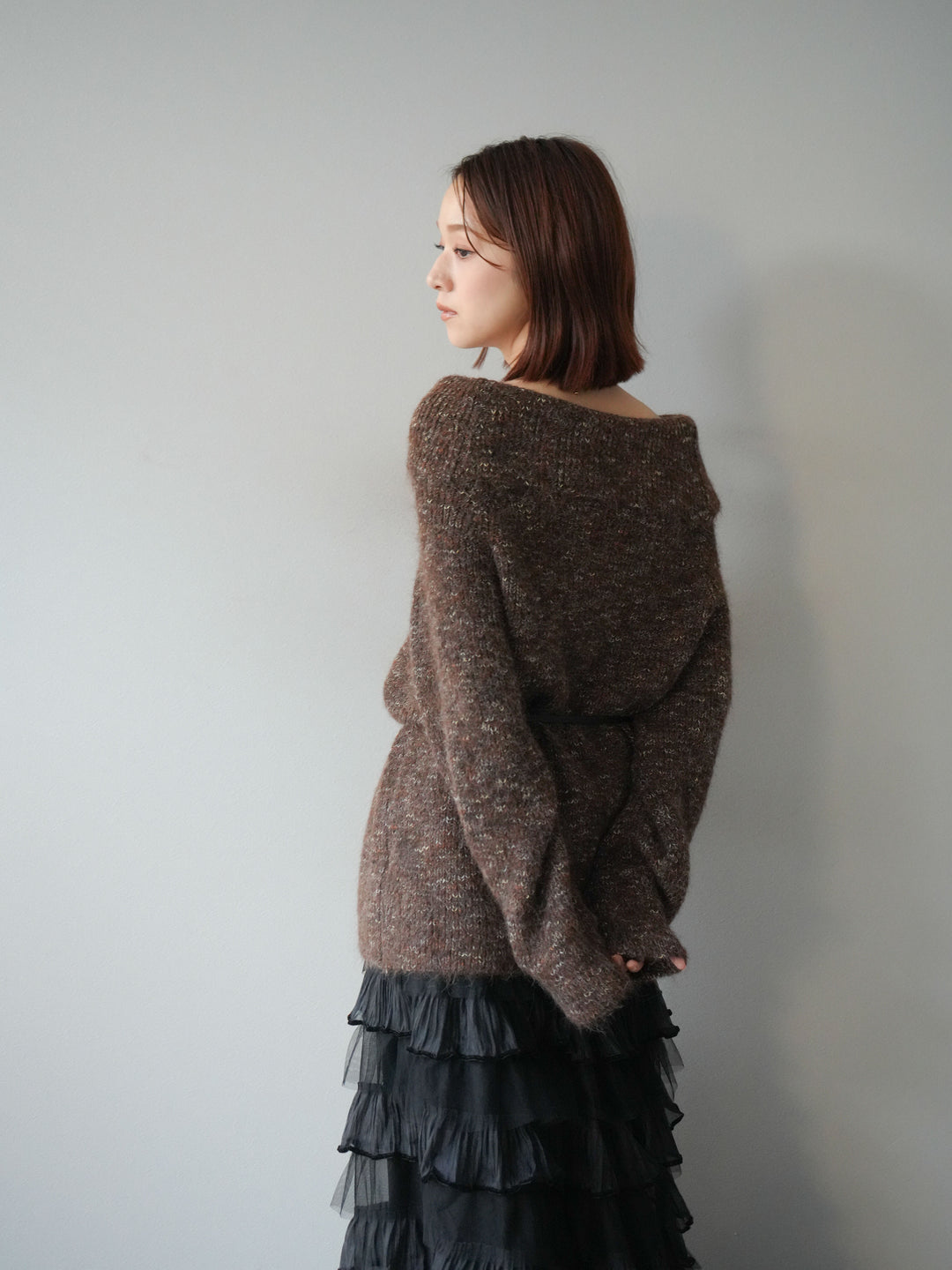 [予約]ミックスヤーンオフショルルーズニットプルオーバー/ブラウン
