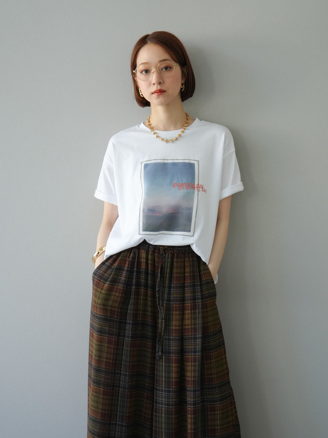 [SET] 薄紗層疊印花T卹 + 透視格紋寬鬆褲 (2件套)