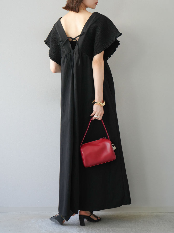 [予約]シャーリングVネックワンピース/ブラック