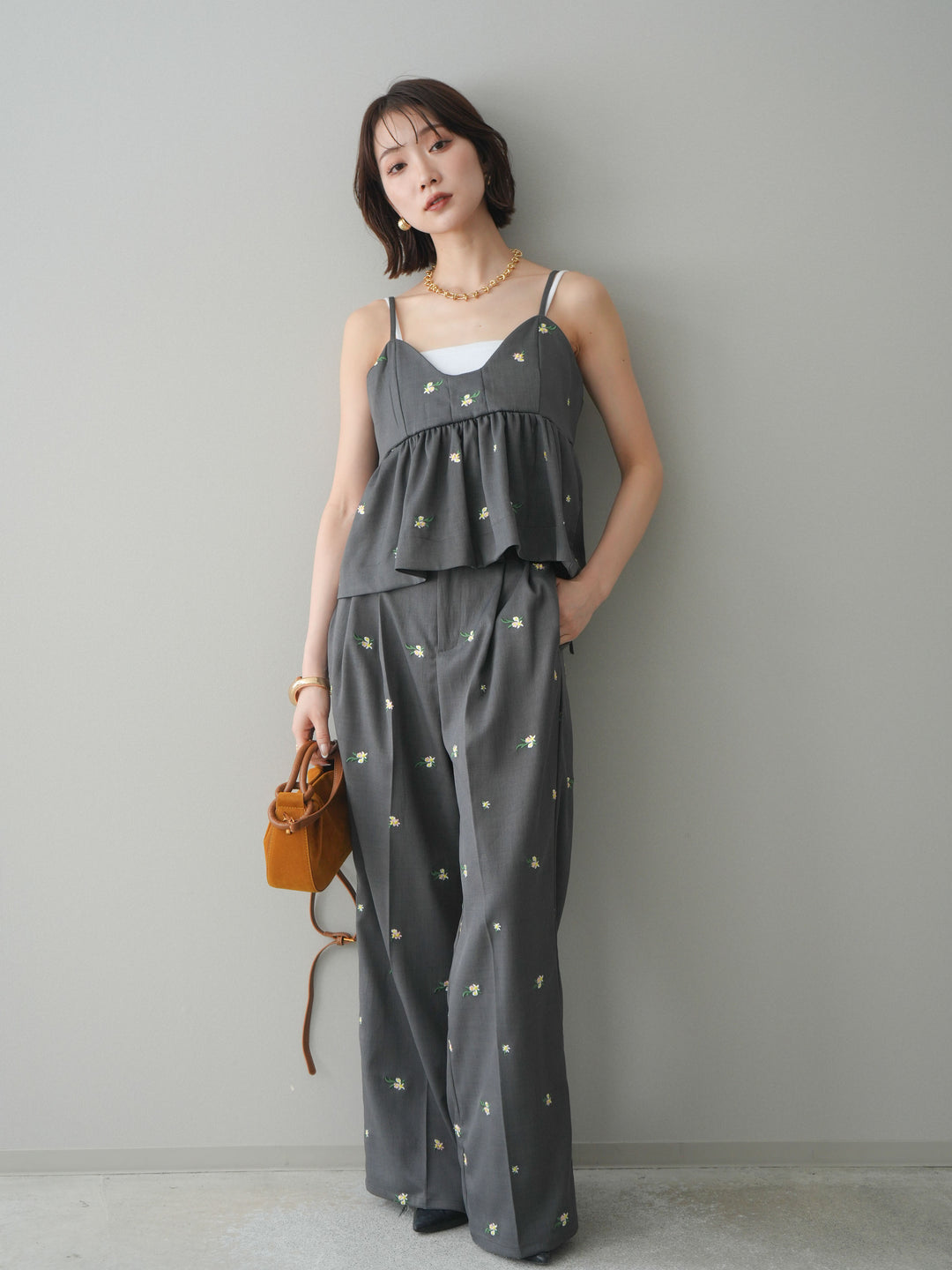 [SET]フラワー刺繍ビスチェ+フラワー刺繍タックパンツ(2set)