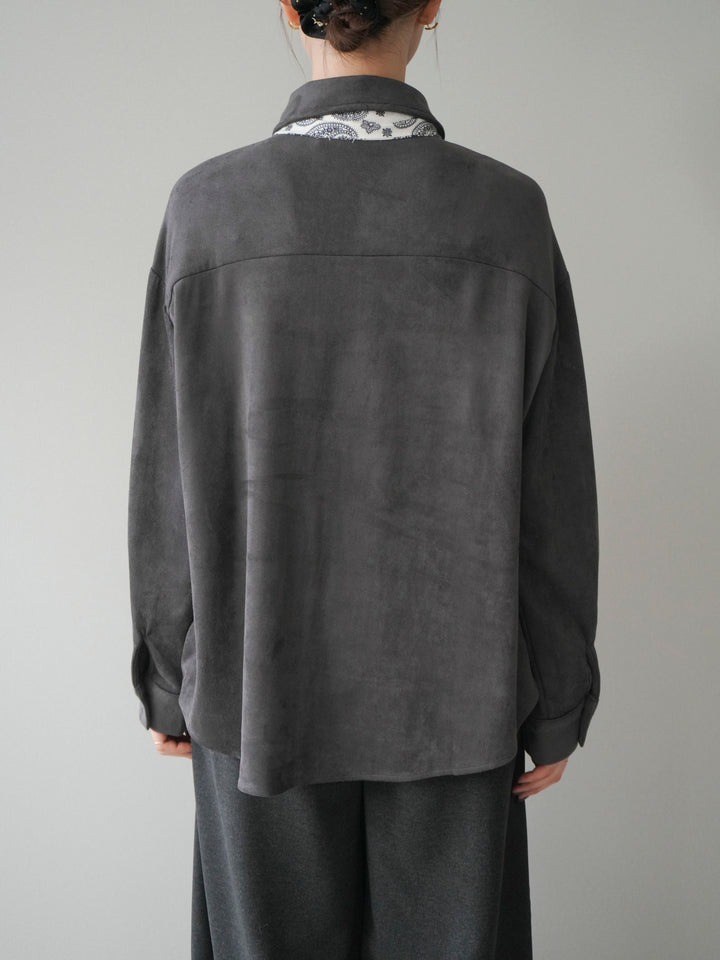 [予約]スカーフ付きスエードシャツ/charcoal