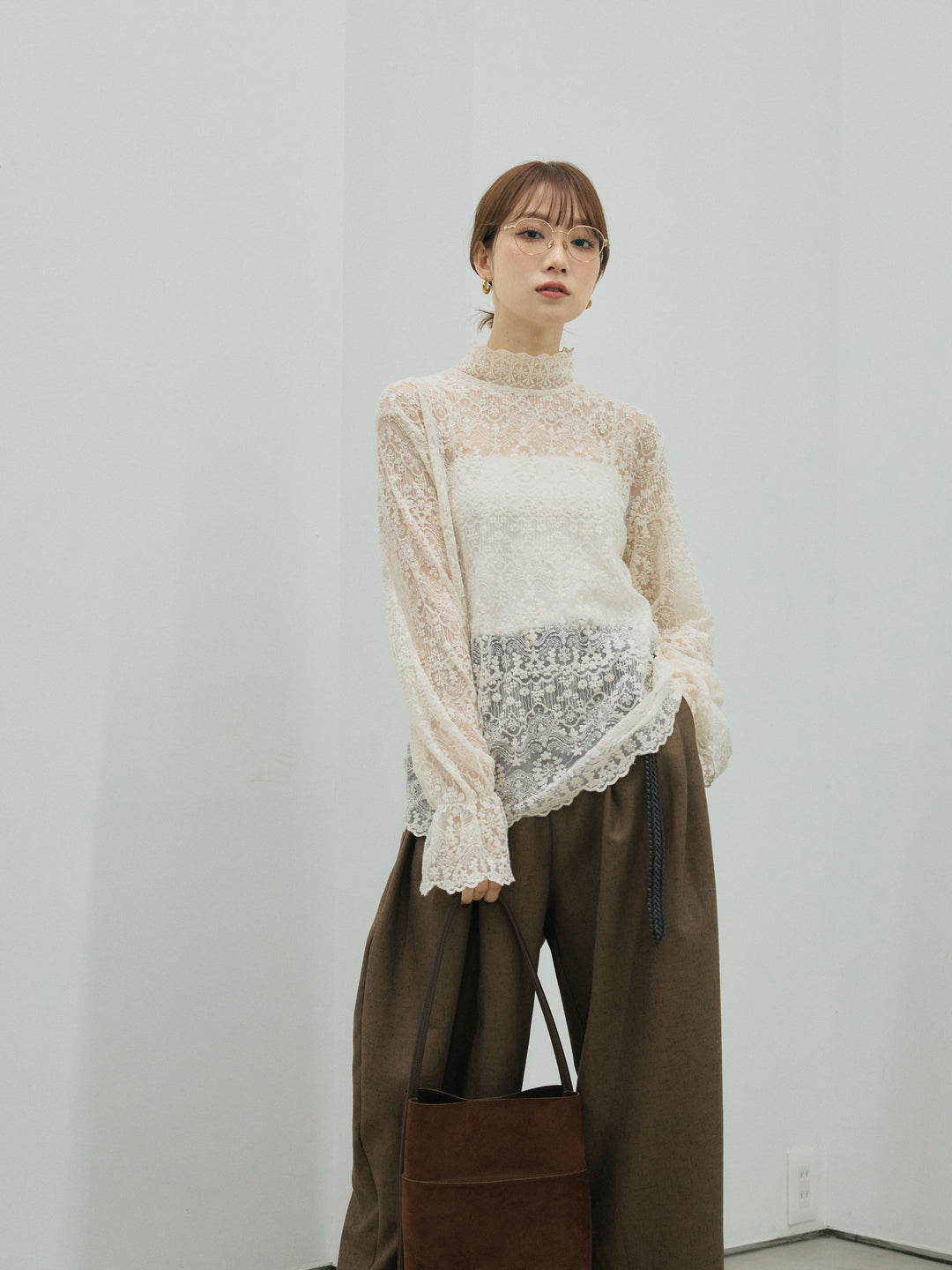 【Allure】[SET]ハイネックレーストップス+モックスカルゼサイドタックコクーンパンツ(2set)