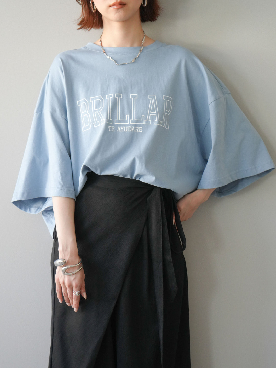 [予約]ボックスシルエットロゴTEE/blue