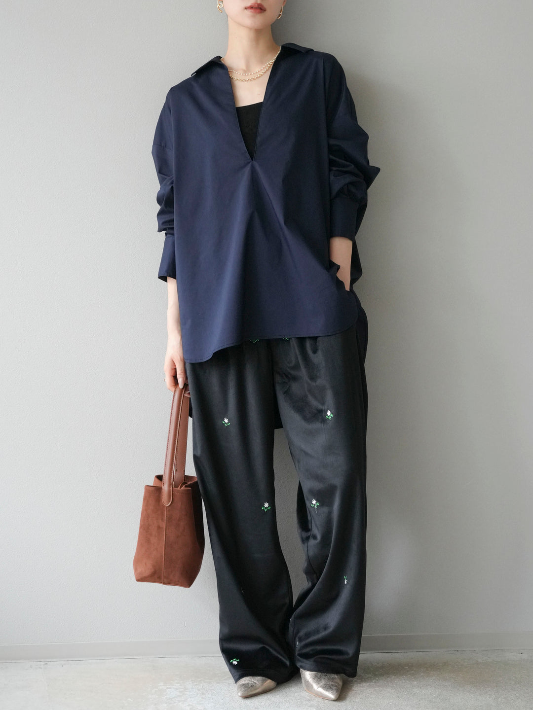 [予約]フラワー刺繍イージーパンツ/ブラック