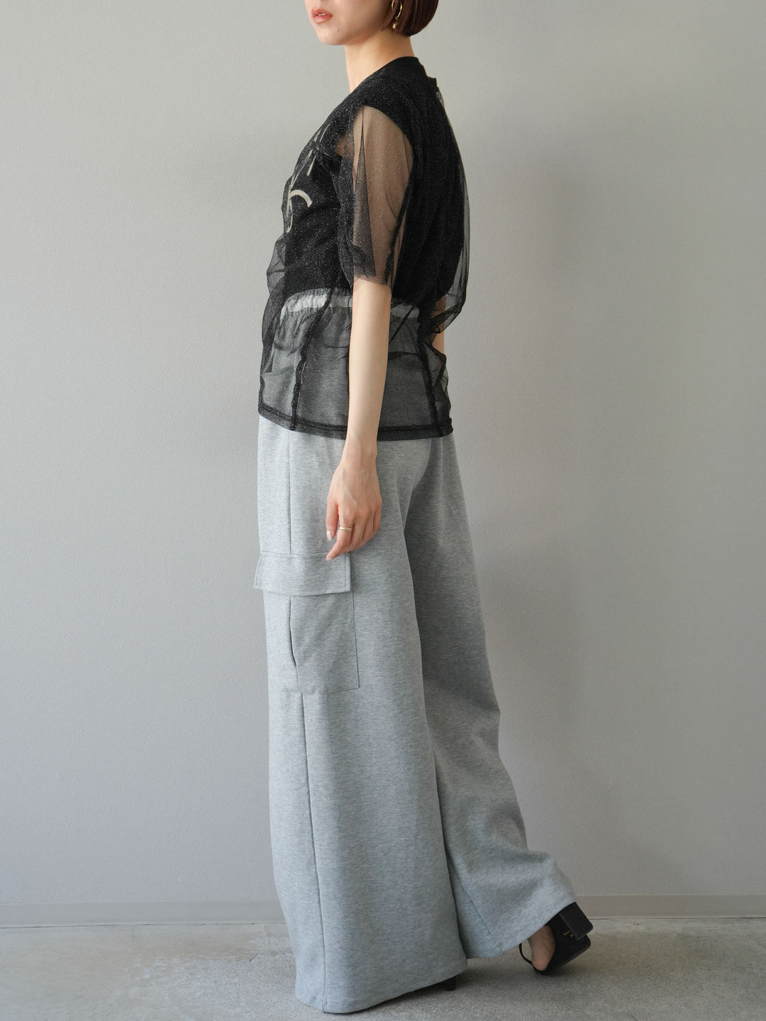 [SET]ラメチュールシャーリングプルオーバー+コード刺繍フレンチスリーブTシャツ+ウエストラインサイドポケットスウェットパンツ(3set)