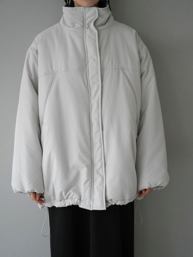 予約]スタンドネック中綿ビッグジャケット/ライトグレー – Lumier