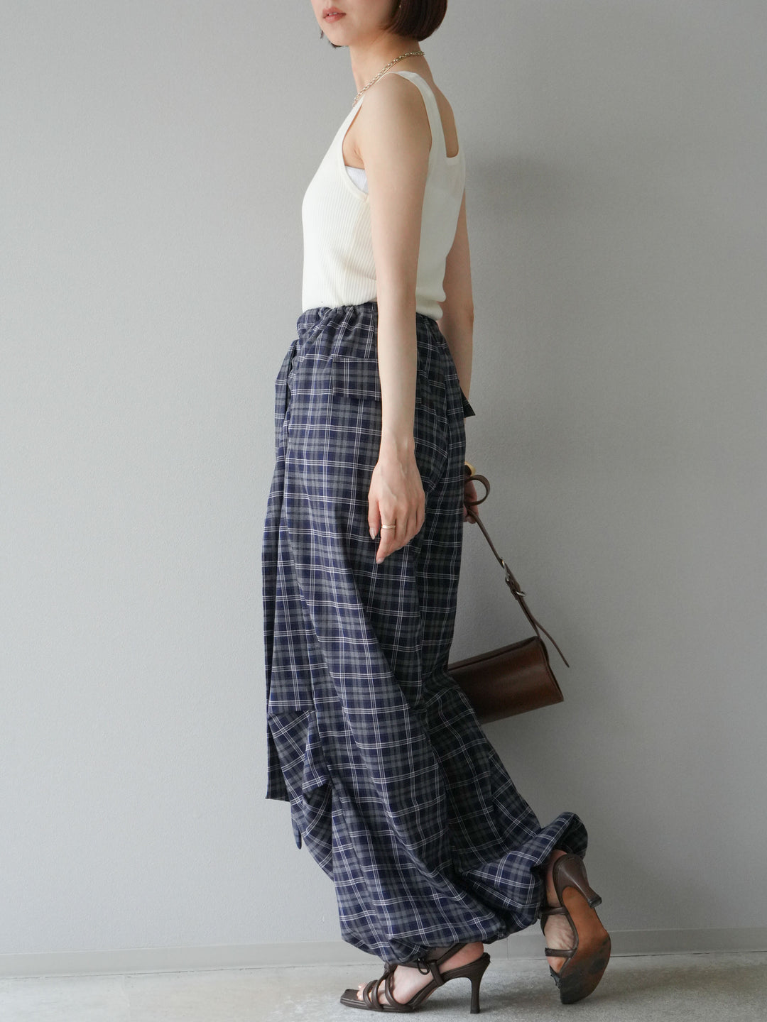[予約]チェック柄ウエスト巻きドロストパンツ/ネイビー