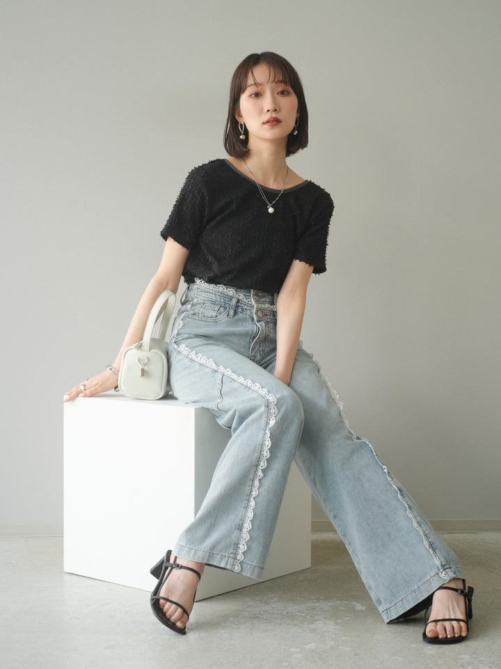 【預購】同色系滾邊蓬鬆剪裁上衣/黑色