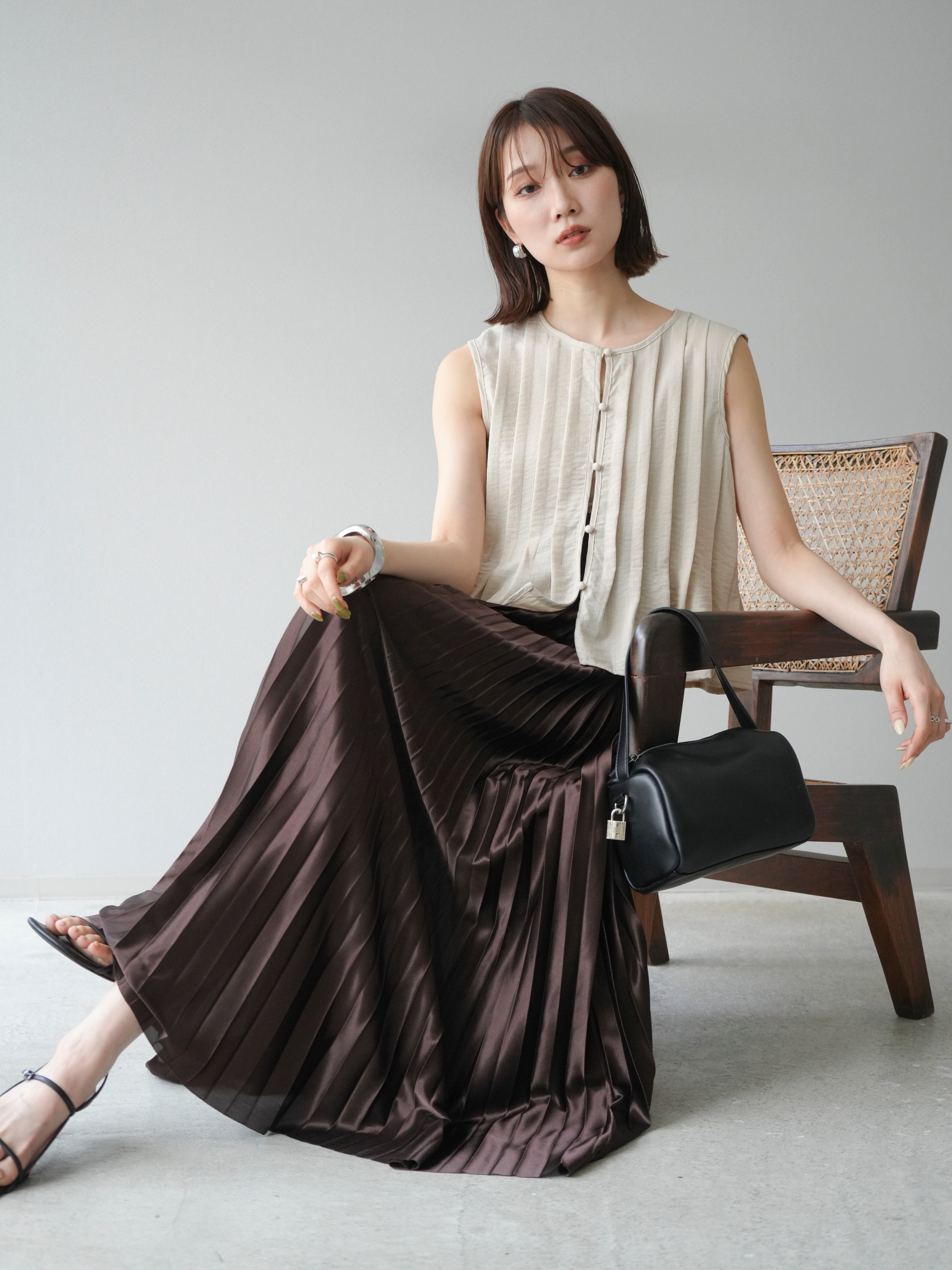 あおい　23エクリュ 予約]リネンタッチタックブラウス/エクリュ – Lumier