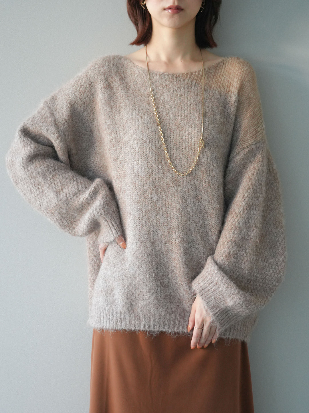 [SET]透かしデザインニットプルオーバー+ベルベットナロースカート(2set)