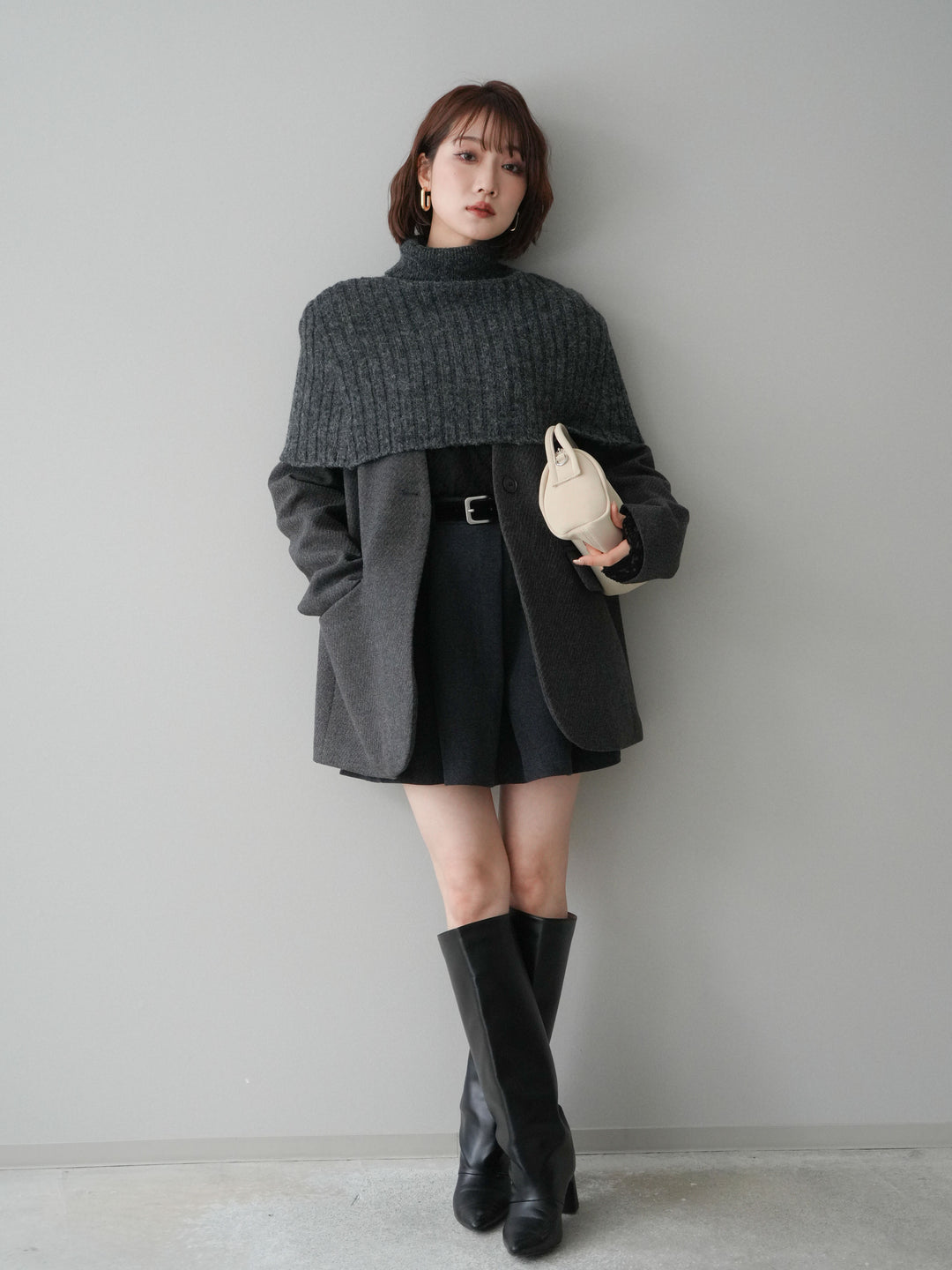 [SET]ケープ付ノーカラージャケット+ベルト付きタックミニスカート(2set)