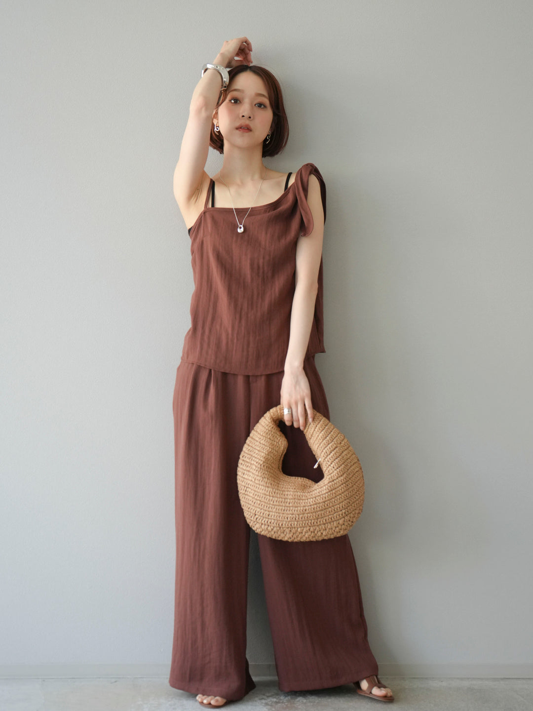 [SET]アシンメトリーショルダーデザイントップス＆ワイドパンツSET UP(2set)