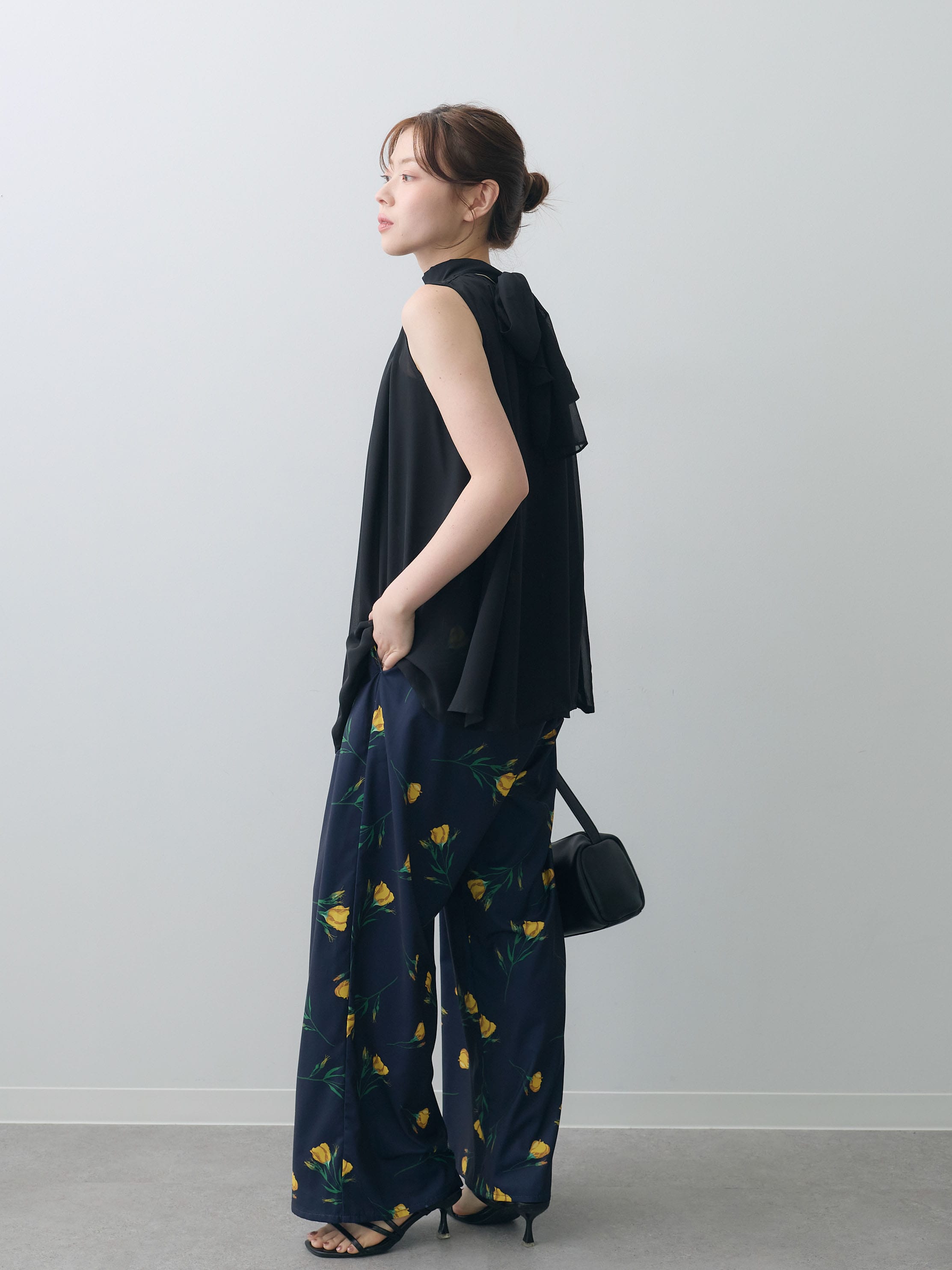 【即日発送】3点セット／リボンフラワープリントレギンス・ブラトップ・ヘアバンド 新色発売】ふわっと盛れる 花束スフレブラ -ブラ＆ショーツセット
