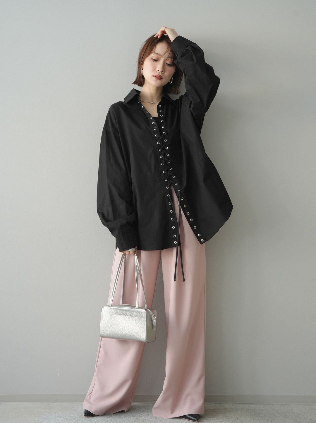 [SET]レースアップブロードシャツ+ベルト付キーホルダーモチーフワイドパンツ(2set)