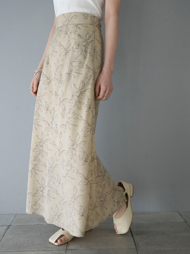 [Pre-order] Pen-touch flower print I-line skirt/beige