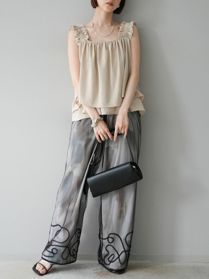 [SET] 縮肩喇叭背心 + 水彩藝術休閒褲 + 繩繡薄紗疊穿褲 (3 件套)