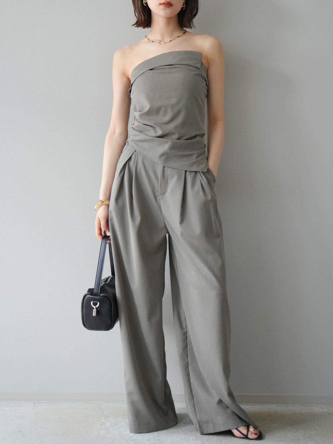 [SET] 條紋褶襉露肩上衣＆寬褲 SET UP (2set)