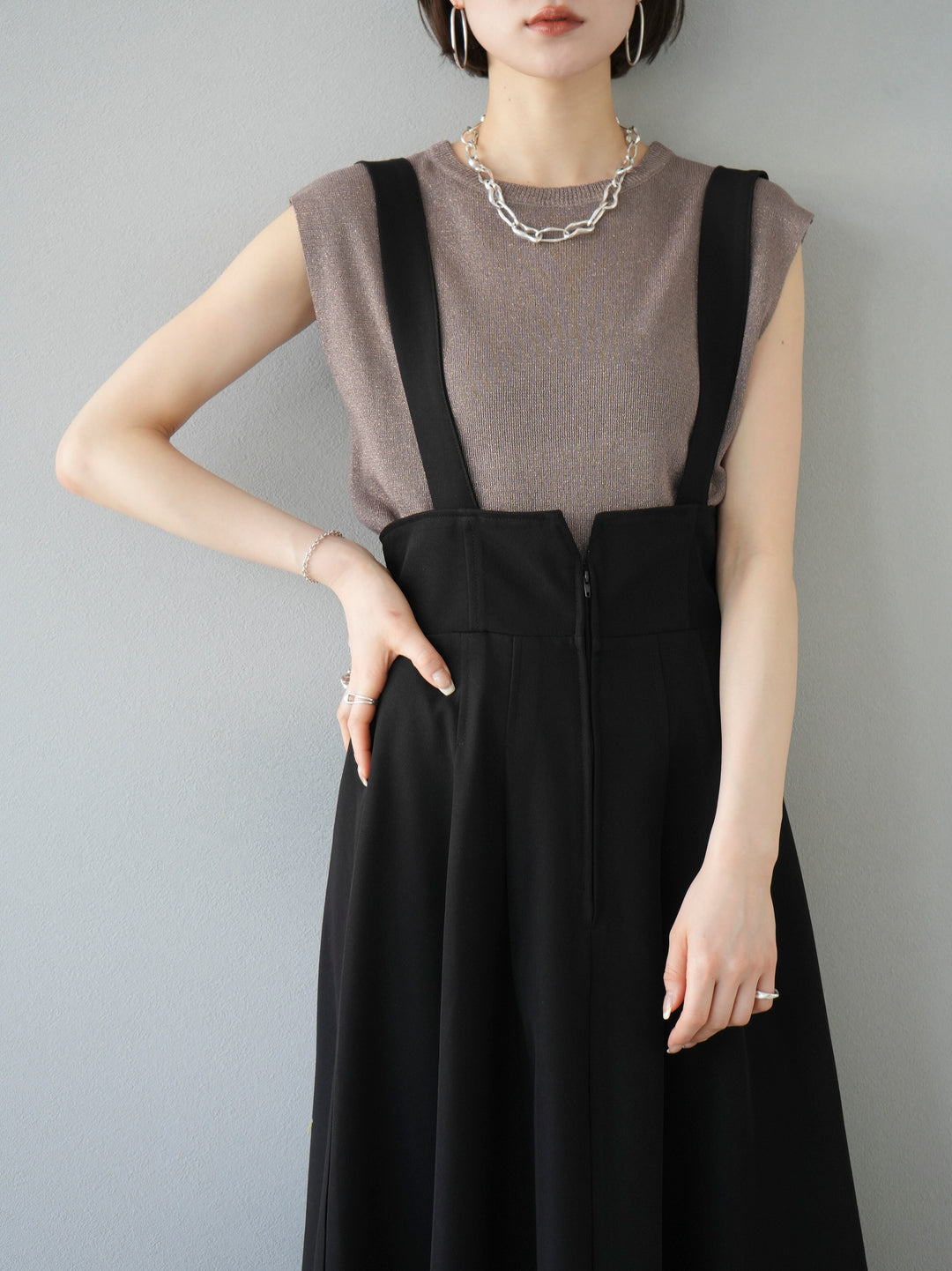 [Pre-order] Lame sheer knit sleeveless top/brown