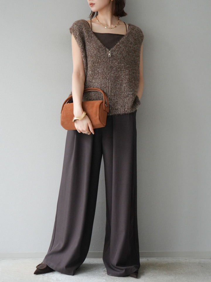 【預購】皮帶環設計寬褲/棕色