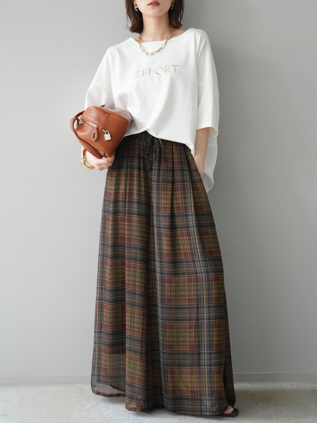 [予約]異素材メタリックロゴ刺繍×プリントTシャツ/オフ