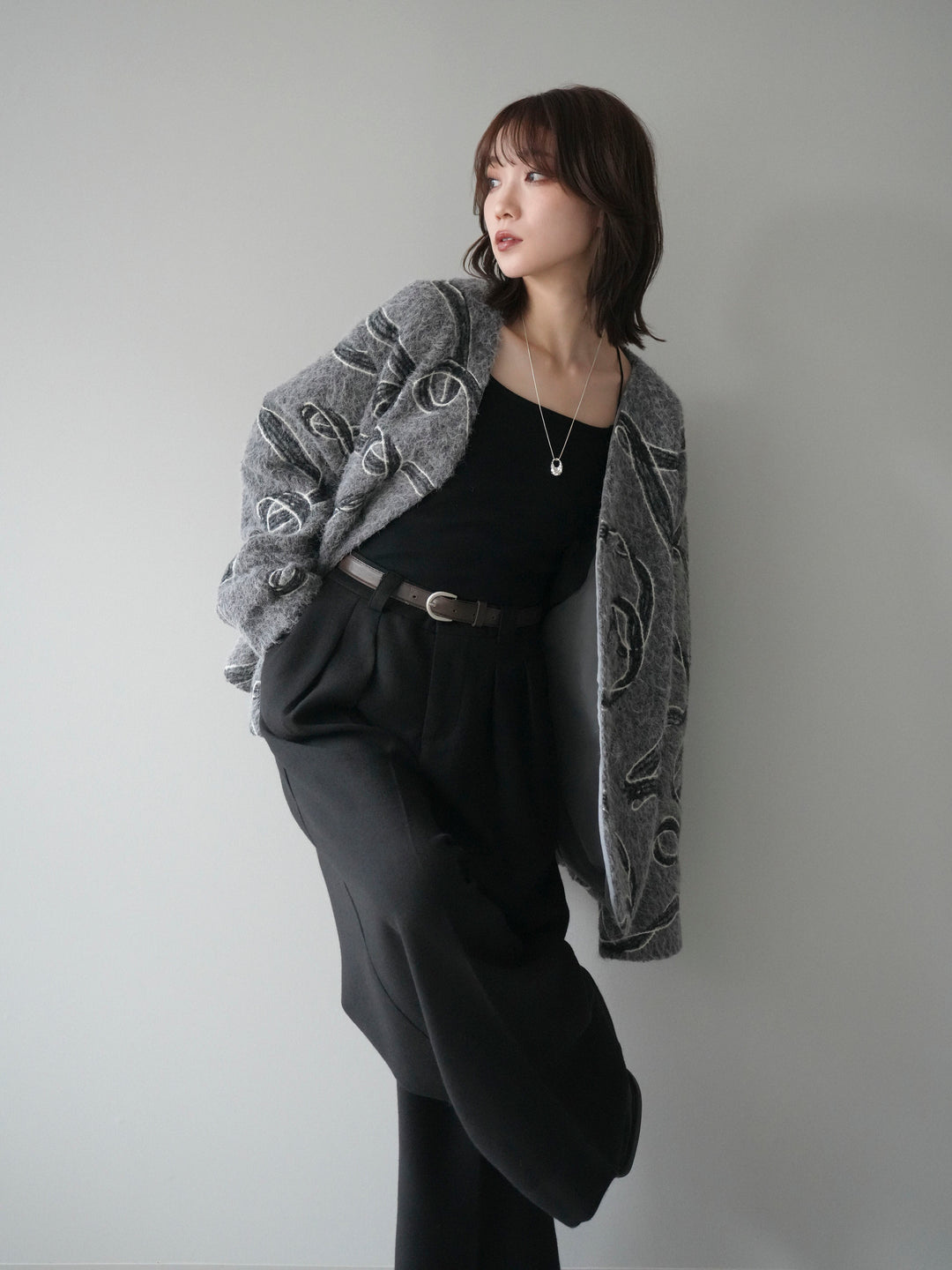 [予約]ニュアンス刺繍ブークレニットジャケット/gray