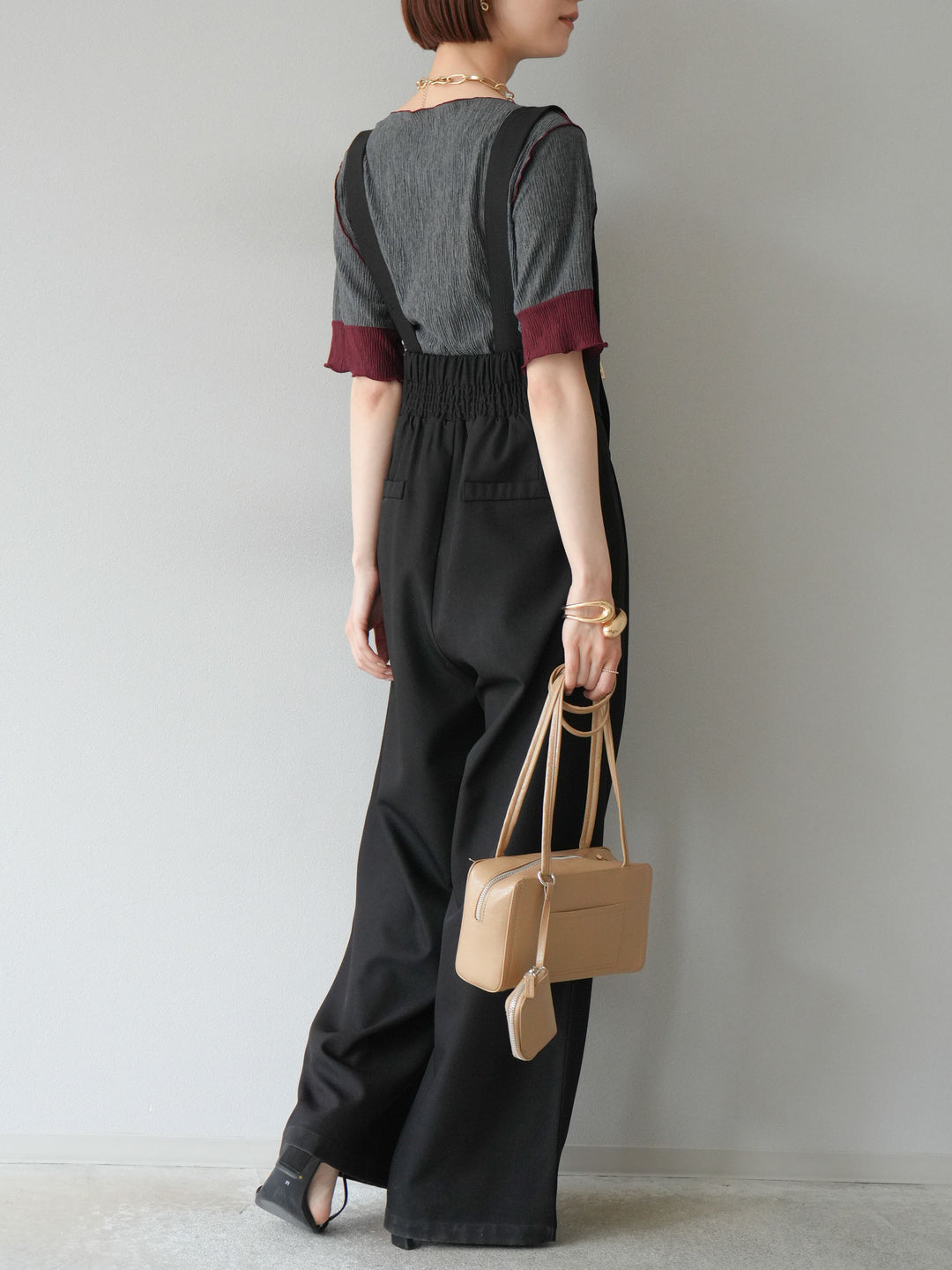 [SET]プリーツ配色ボートネックプルオーバー+ゴールドボタンサスペンダーワイドパンツ(2set)