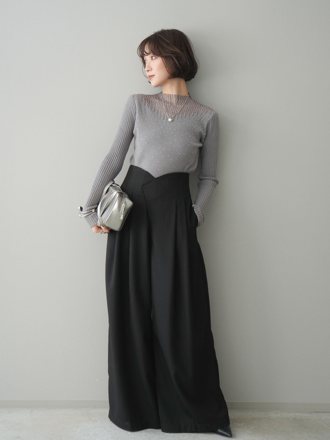 [予約]シアー切替スパンコールリブニットトップス/gray