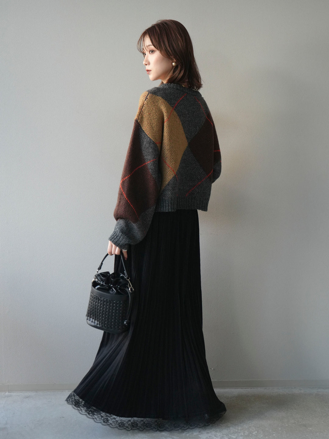 [SET]配色ステッチアーガイル柄ニットプルオーバー+裾レーススウェードプリーツマキシスカート(2set)