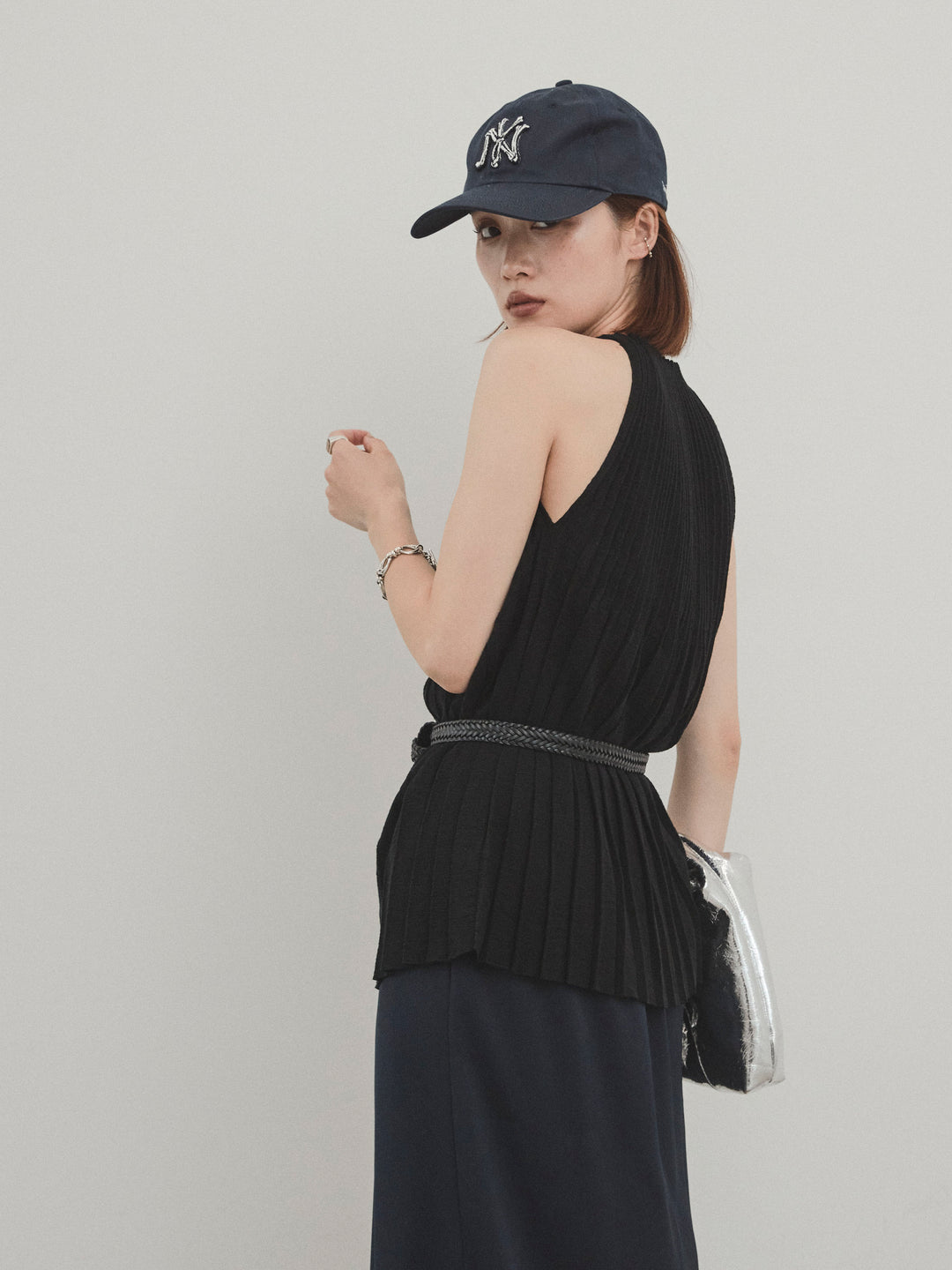 [SET]プリーツニットキャミソール+リラックスナロースカート(2set)