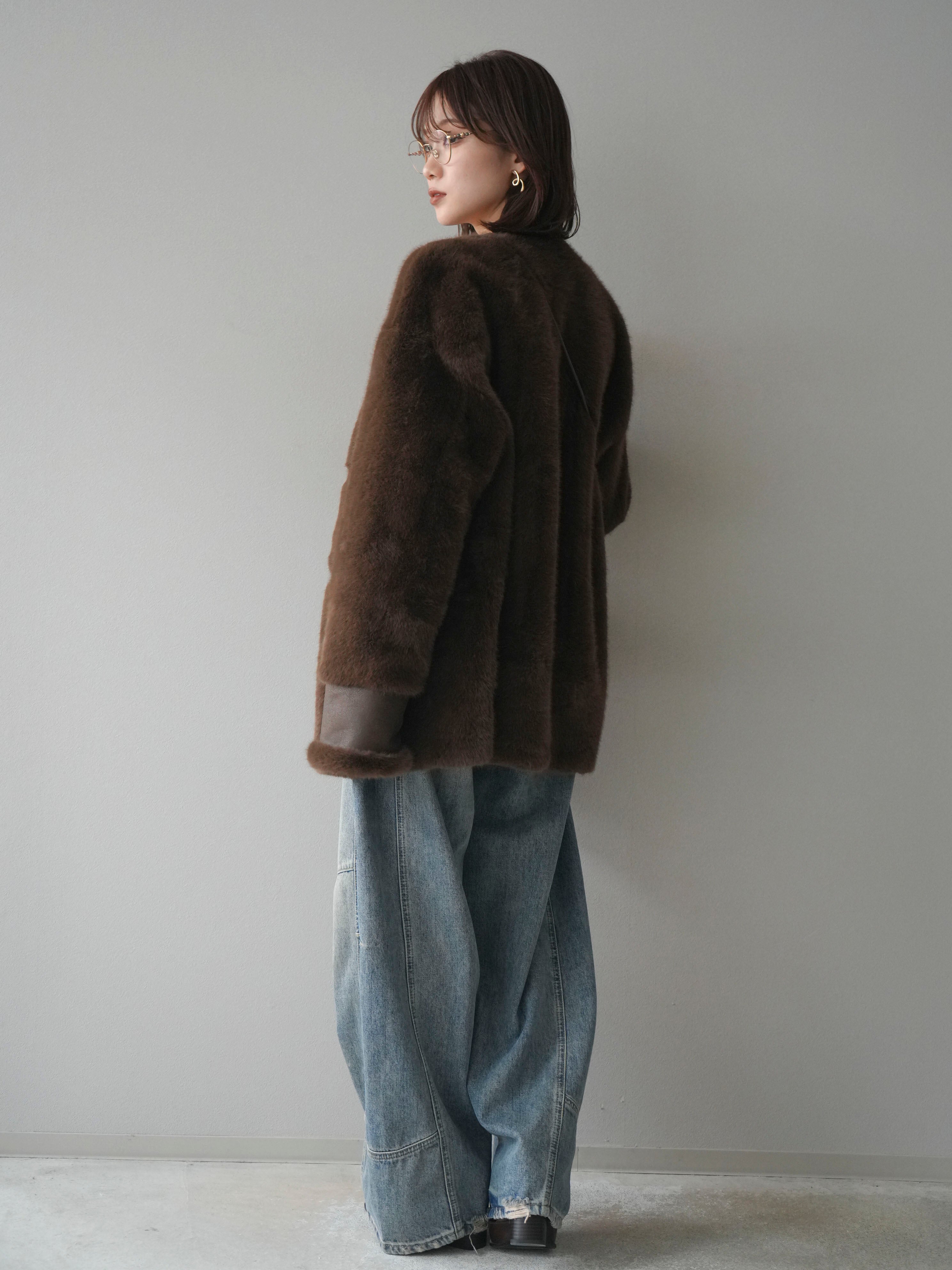 SET]バッグ付エコファーノーカラーコート+ベルト付カーブデニムパンツ