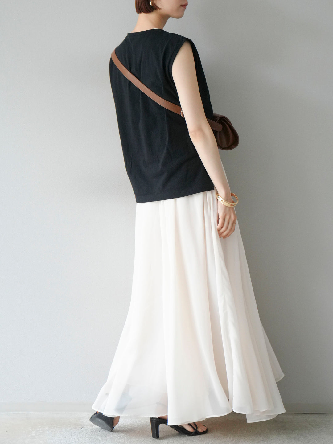 [SET] 繩繡法式袖T卹+雪紡喇叭裙（2件組）