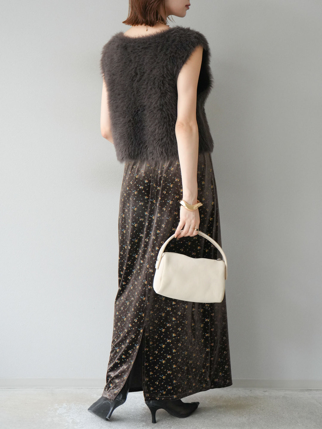 [予約]ベロアフラワープリントIラインスカート/ブラウンxイエロー