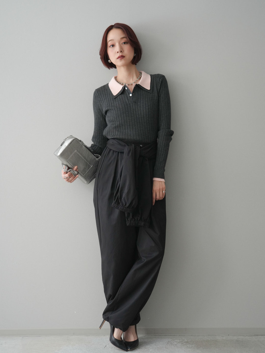 [SET]ダブル襟ポロリブニットトップス+ウエスト巻きデザインドロストコットンナイロンパンツ(2set)