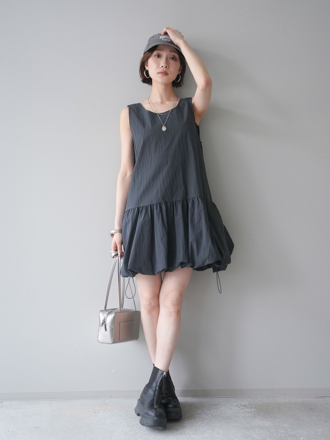 [予約]ドロストバルーンミニワンピース/charcoal