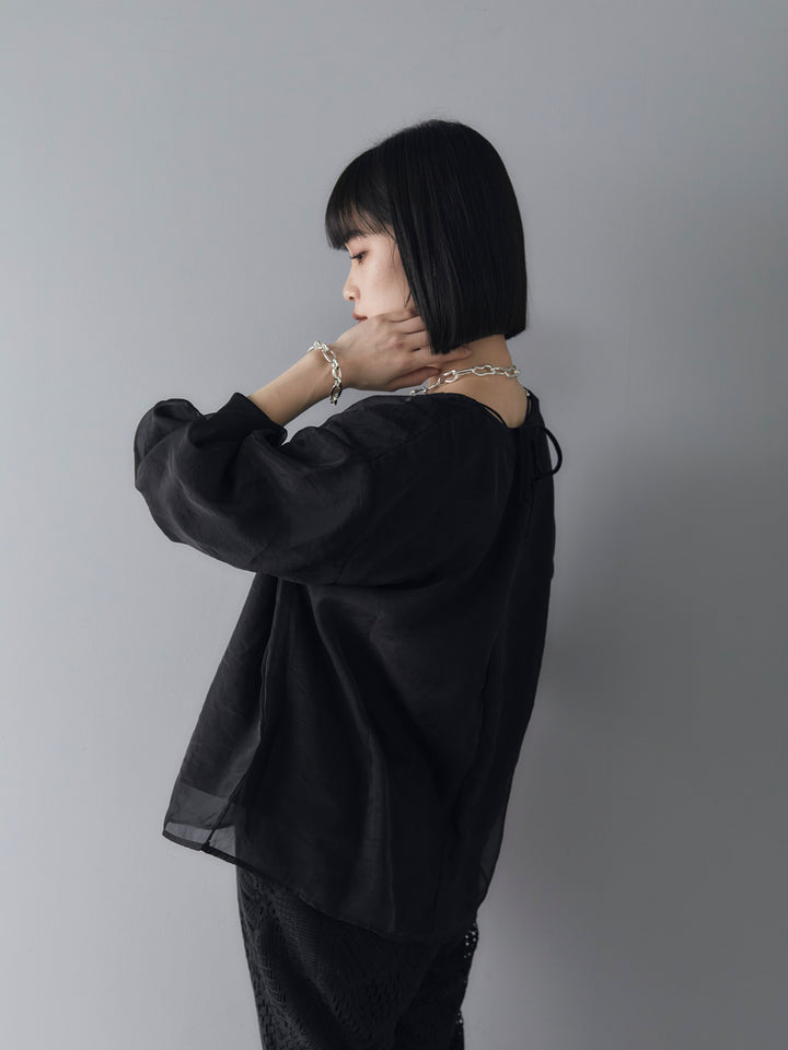 [Pre-order] Back Ribbon Tulle Layered Pullover/Black